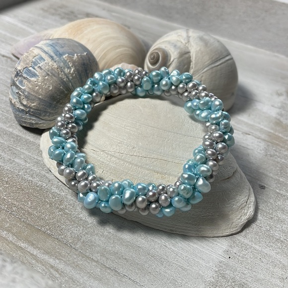 Silver twist pearl bracelet - Picture 2 of 6